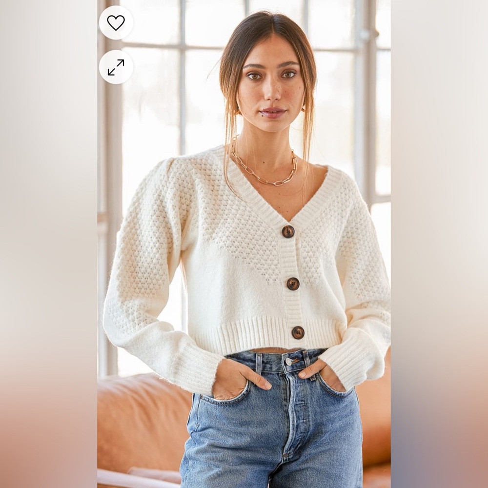 NWT Off White Knit Cropped Cardigan Sweater